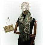 Fashion, accesorii si bijuterii - Femei - Accesorii femei - Esarfe si fulare femei - Esarfa dama, din lana, Buticcochet, 70x180 cm, cu imprimeu floral si franjuri, Kaki - ES3542 - Infinity.ro