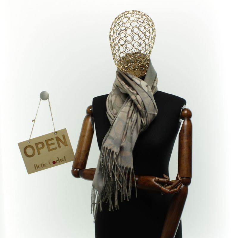 Fashion, accesorii si bijuterii - Femei - Accesorii femei - Esarfe si fulare femei - Esarfa dama, din lana, Buticcochet, 70x180 cm, cu imprimeu floral si franjuri, Gri - ES3539 - Infinity.ro