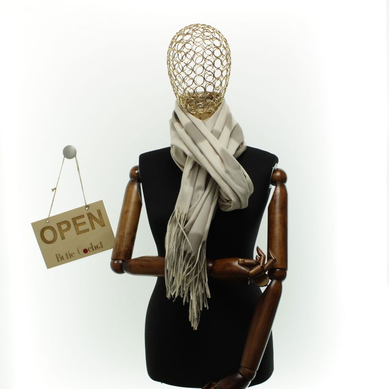 Fashion, accesorii si bijuterii - Femei - Accesorii femei - Esarfe si fulare femei - Esarfa dama, din lana, Buticcochet, 70x180 cm, imprimeu cu buline, Crem - ES3567 - Infinity.ro