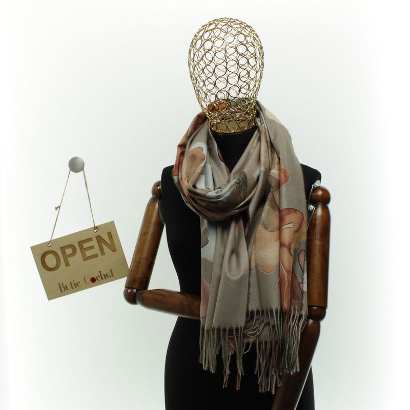 Fashion, accesorii si bijuterii - Femei - Accesorii femei - Esarfe si fulare femei - Esarfa dama, din lana, Buticcochet, 70x180 cm, imprimeu cu frunze, Multicolor - ES3569 - Infinity.ro