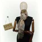 Fashion, accesorii si bijuterii - Femei - Accesorii femei - Esarfe si fulare femei - Esarfa dama, din lana, Buticcochet, 70x180 cm, imprimeu cu frunze, Bej - ES3592 - Infinity.ro
