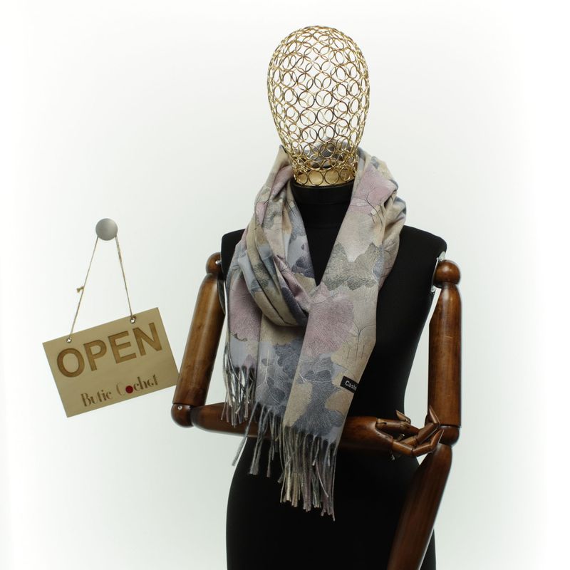 Fashion, accesorii si bijuterii - Femei - Accesorii femei - Esarfe si fulare femei - Esarfa dama, din lana, Buticcochet, 70x180 cm, imprimeu cu frunze, Multicolor - ES3596 - Infinity.ro
