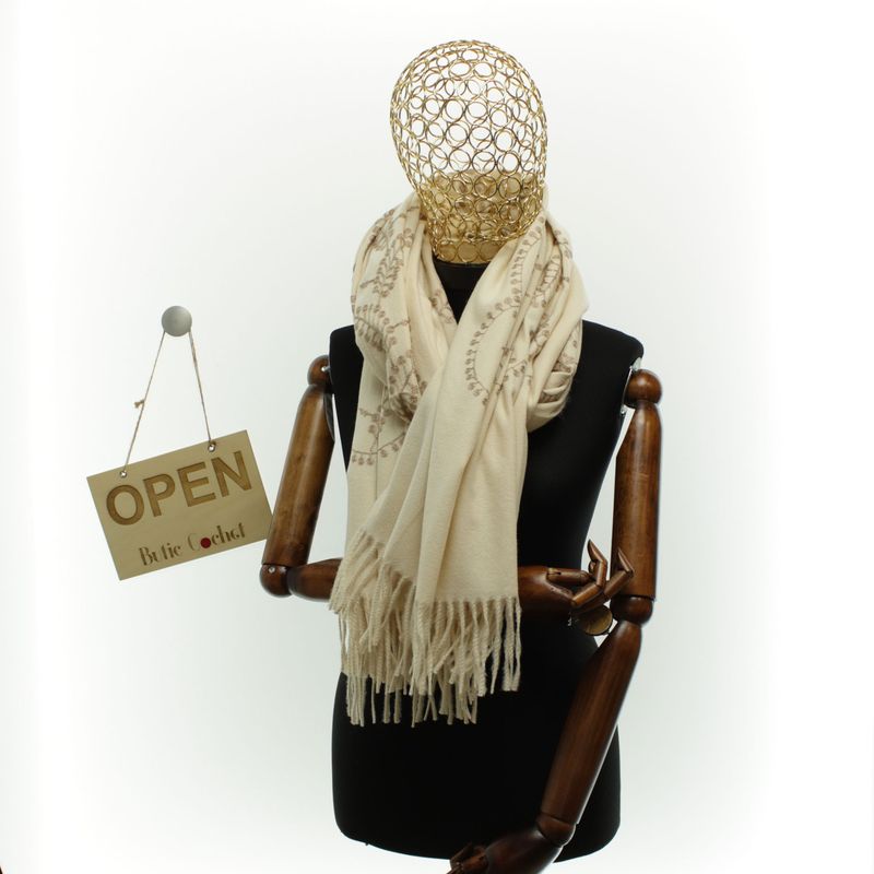 Fashion, accesorii si bijuterii - Femei - Accesorii femei - Esarfe si fulare femei - Esarfa dama, din lana, Buticcochet, 70x180 cm, model cu boderie, Bej - ES3445 - Infinity.ro