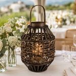 Casa si Gradina - Corpuri si surse de iluminat - Iluminat exterior - Felinare - Felinar cilindric din rattan impletit, maro, cu suport pentru lumanare - Infinity.ro
