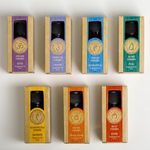 Casa si Gradina - Decoratiuni - Aromaterapie si lumanari - Uleiuri esentiale aromaterapie - Set Uleiuri Parfumate Chakra, 7 x 10 ml, Ambalaj Cadou - Infinity.ro