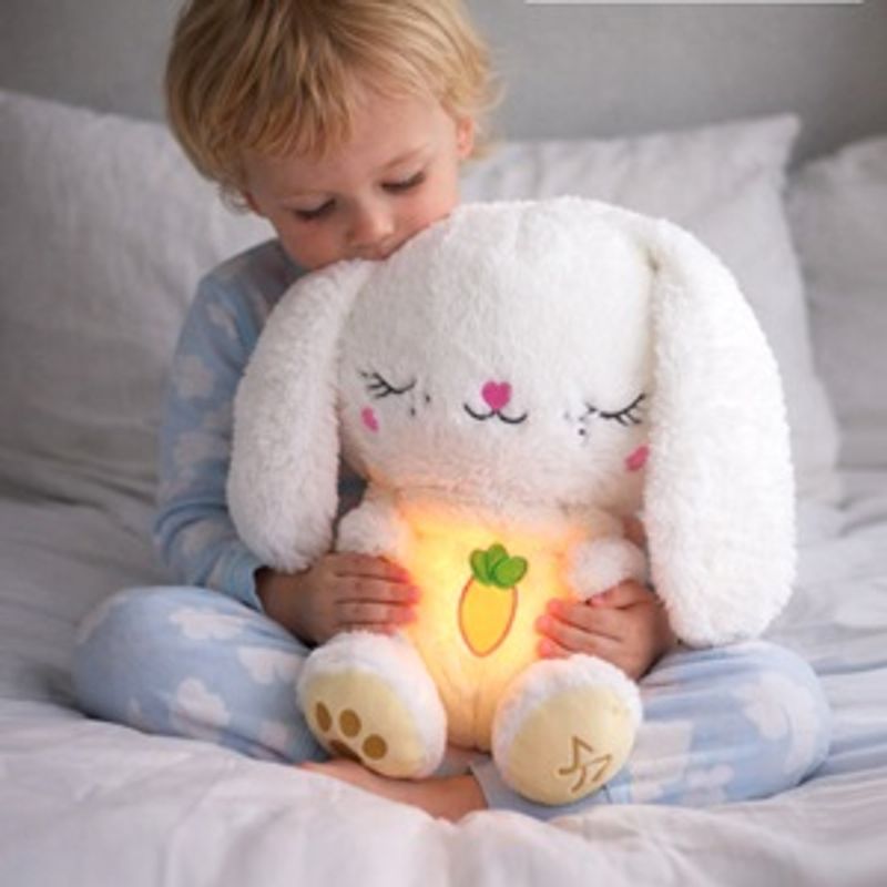 Jucarii, Copii si Bebe - Jucarii si jocuri - Jucarii bebelusi - Jucarii interactive bebelusi - Iepuras de plus cu miscare de respiratie si sunet, Alb - Infinity.ro