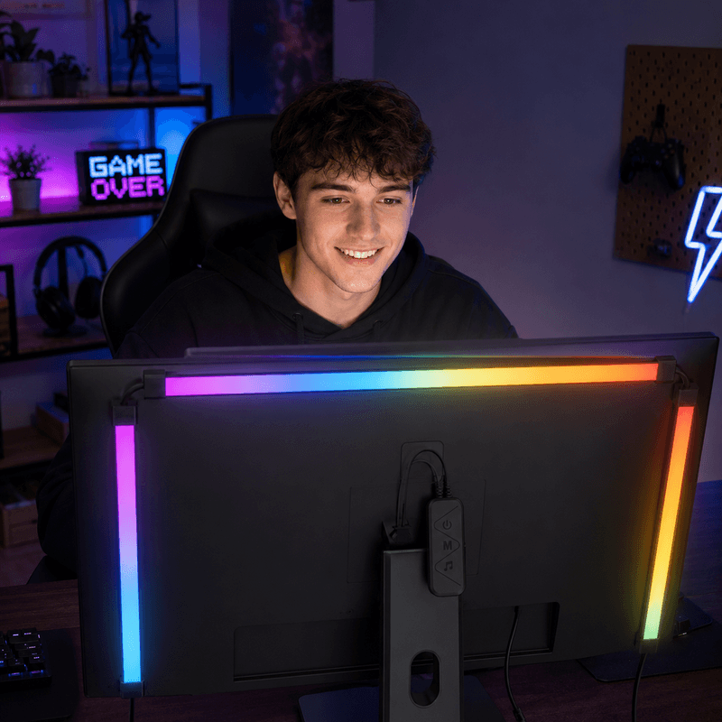 Casa si Gradina - Corpuri si surse de iluminat - Benzi LED - Banda LED RGB KWMLIGHT pentru Monitor 24 Inch, Kit PC Sync Backlight cu 3 Bare Rigide, Sincronizare Ecran, USB 5V - Infinity.ro