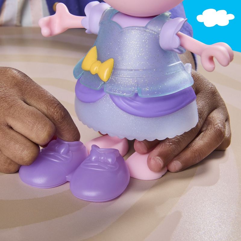 Jucarii, Copii si Bebe - Jucarii si jocuri - Figurine - Peppa Pig set 3 purcelusi care se imbraca cu figurine si accesorii - Infinity.ro