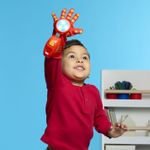 Jucarii, Copii si Bebe - Jucarii si jocuri - Jucarii de rol - Masti si costume copii - Marvel Iron Man si prietenii sai uimitori manusa repulsor cu sunete si lumini - Infinity.ro
