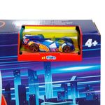 Jucarii, Copii si Bebe - Jucarii si jocuri - Vehicule si jucarii cu telecomanda - Masinute - Pista de curse Hot Wheels Neon Speeders, include o masina Hot Wheels - Infinity.ro