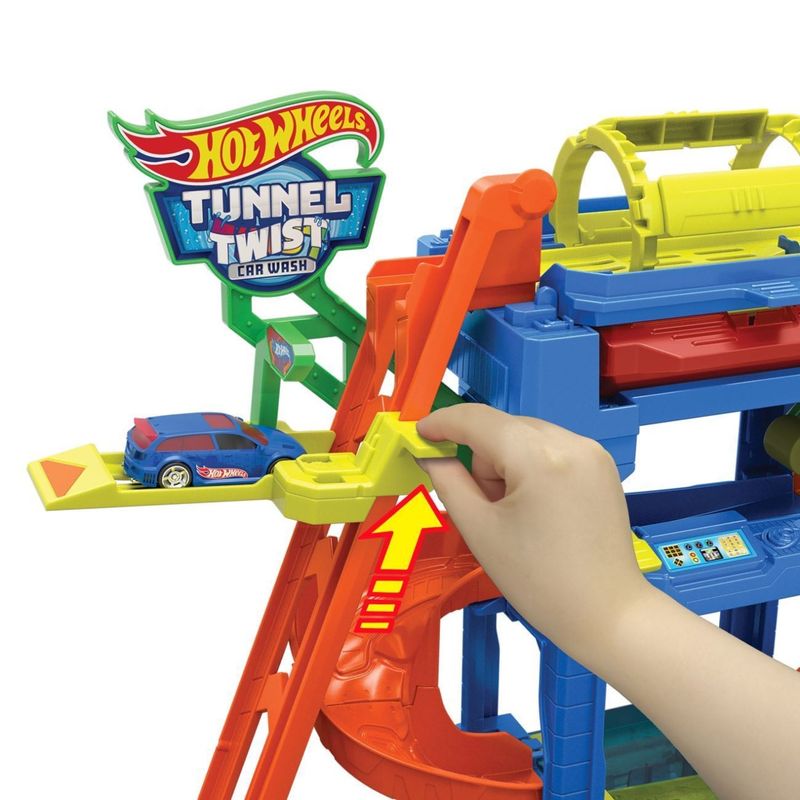 Jucarii, Copii si Bebe - Jucarii si jocuri - Jucarii & jocuri educative - Jucarii interactive - Spalatorie auto Hot Wheels, dimensiune 35.5x10x25cm, multicolor - Infinity.ro