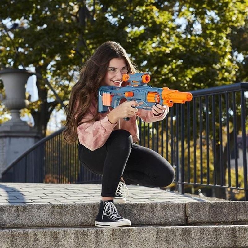 Jucarii, Copii si Bebe - Jucarii si jocuri - Jucarii de rol - Arme de jucarie - Lansator Nerf Elite 2.0 Eaglepoint RD-8, include 16 sageti - Infinity.ro