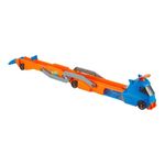 Jucarii, Copii si Bebe - Jucarii si jocuri - Jucarii & jocuri educative - Jucarii interactive - Camion de lansare Hot Wheels care se transforma in pista, include 1 masina Hot Wheels - Infinity.ro