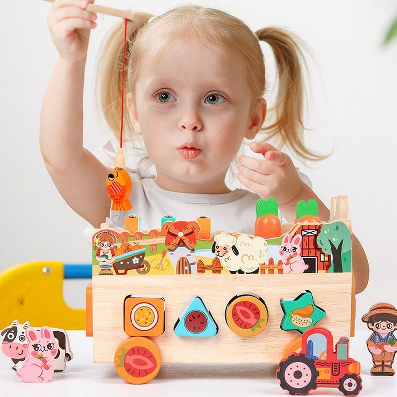 Jucarii, Copii si Bebe - Jucarii si jocuri - Jucarii & jocuri educative - Jucarii interactive - Masinuta interactiva Montessori din lemn cu diverse elemente interactive - Infinity.ro