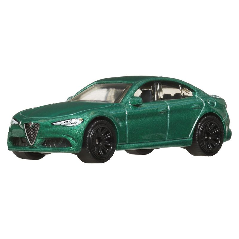 Jucarii, Copii si Bebe - Jucarii si jocuri - Vehicule si jucarii cu telecomanda - Masinute - MATCHBOX SET 5 MASINUTE METALICE ITALIAN ROADS SCARA 1 LA 64 - Infinity.ro