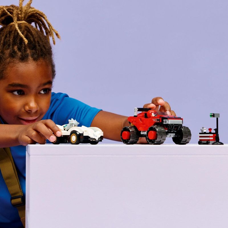 Jucarii, Copii si Bebe - Jucarii si jocuri - Vehicule si jucarii cu telecomanda - Masinute - LEGO SONIC MASINA LUI SILVER VS CAMIONUL GIGANT AL LUI KNUCKLES 77118 - Infinity.ro