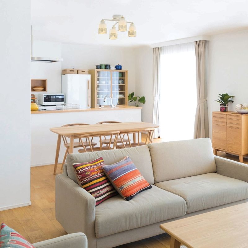 Casa si Gradina - Corpuri si surse de iluminat - Plafoniere, aplice si spoturi - Plafoniera Romantik KL9141, 4xE14, alb antic, IP20, Klausen - Infinity.ro