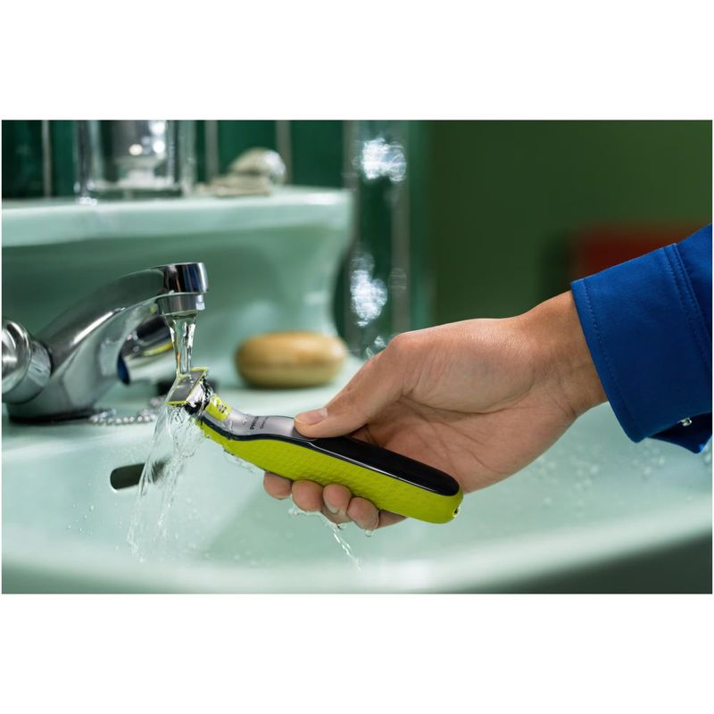 Ingrijire personala si Cosmetice - Aparate & accesorii ingrijire personala - Aparate de ras si tuns - Aparate de ras electrice - Aparat hibrid de barbierit si tuns barba PHILIPS OneBlade 360 QP2734/31, pieptene reglabil 5 in 1, reincarcabil, umed si - Infinity.ro