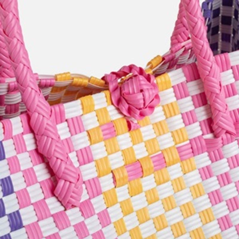 Fashion, accesorii si bijuterii - Femei - Accesorii femei - Genti si rucsacuri femei - Geanta impletita multicolor in carouri, 36x22x25cm - Infinity.ro