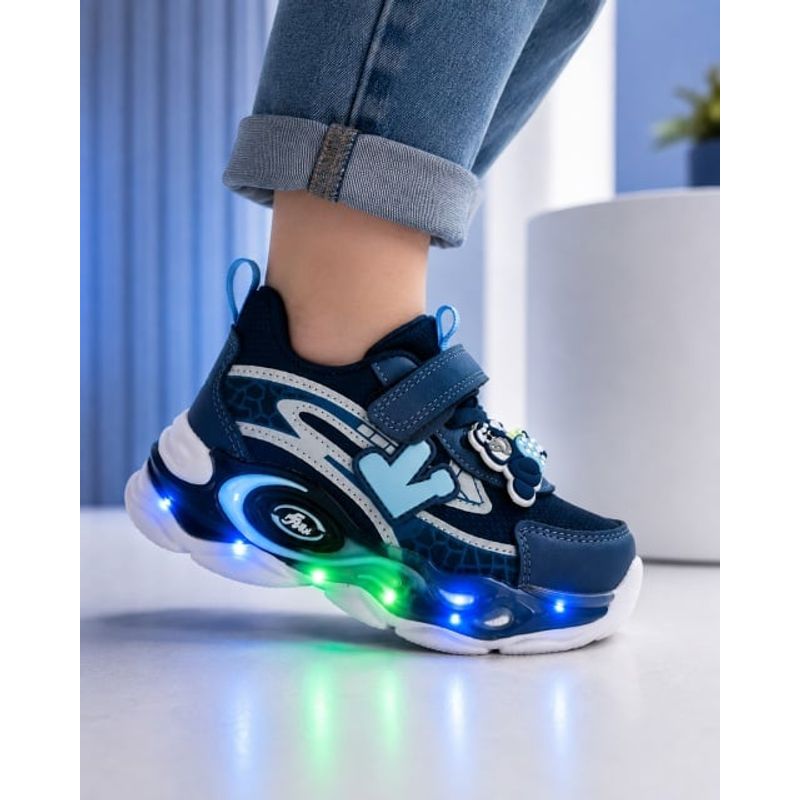 Fashion, accesorii si bijuterii - Copii - Incaltaminte copii - Sneakers si tenisi copii - Pantofi sport cu luminite, Model Navy Style, Piele ecologica, Baieti, Bleumarin, Marimea 26 - Infinity.ro