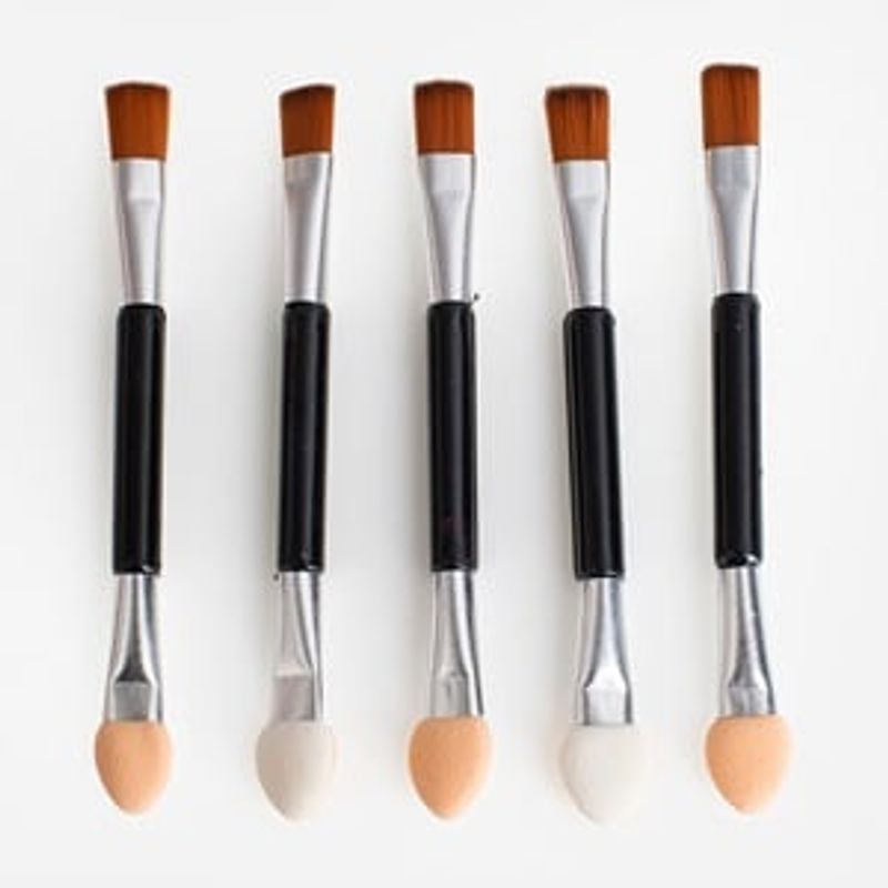Ingrijire personala si Cosmetice - Machiaj - Aplicatoare si pensule machiaj - Set 5 Pensule de Machiaj Duble cu Peri si Burete, 7,5 cm, Negru - Infinity.ro