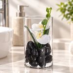 Casa si Gradina - Decoratiuni - Obiecte decorative - Plante artificiale - Vaza decorativa cilindrica transparenta cu pietricele negre si orhidee artificia - Infinity.ro