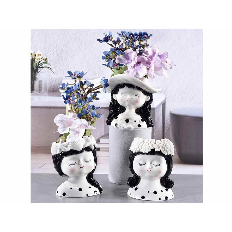 Casa si Gradina - Decoratiuni - Obiecte decorative - Vaze si boluri decorative - Set 3 vaze portelan Fetite 9.5x8.5x12 cm - Infinity.ro