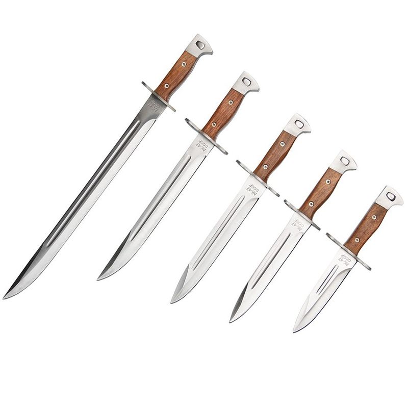 Sport si Outdoor/Camping/Cutite, bricege si accesorii/Cutite si bricege - Set 5 cutite de vanatoare IdeallStore®, Ak Mission, otel inoxidabil, maro, teaca inclusa - Infinity.ro