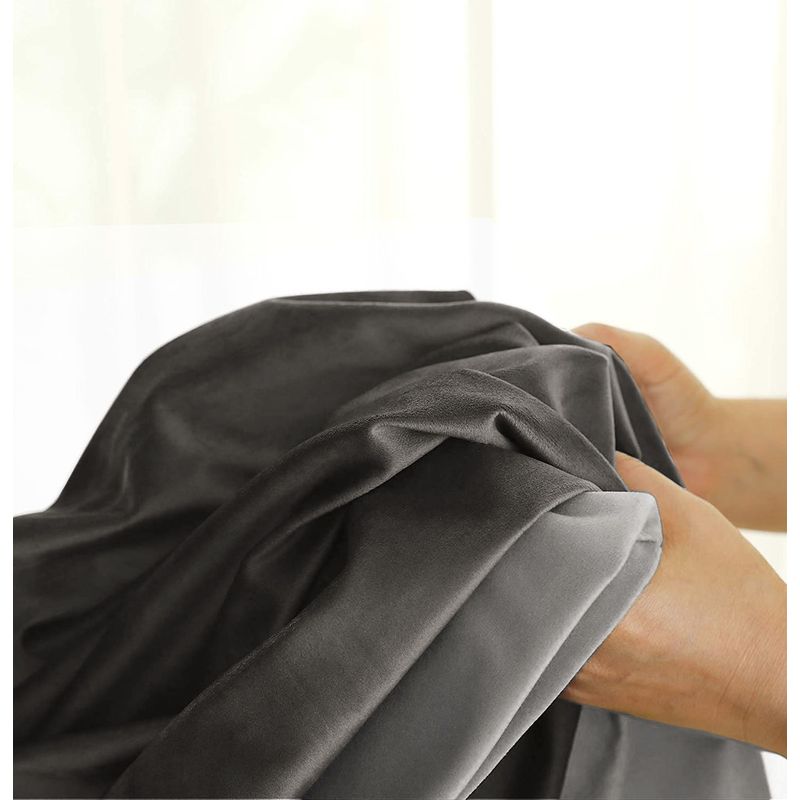 Casa si Gradina - Textile si covoare - Perdele si draperii - Draperii - Set draperie din catifea blackout cu inele argintii, Madison, 250x230 cm, densitate 700 g ml, Pine Tree, 2 buc - Infinity.ro