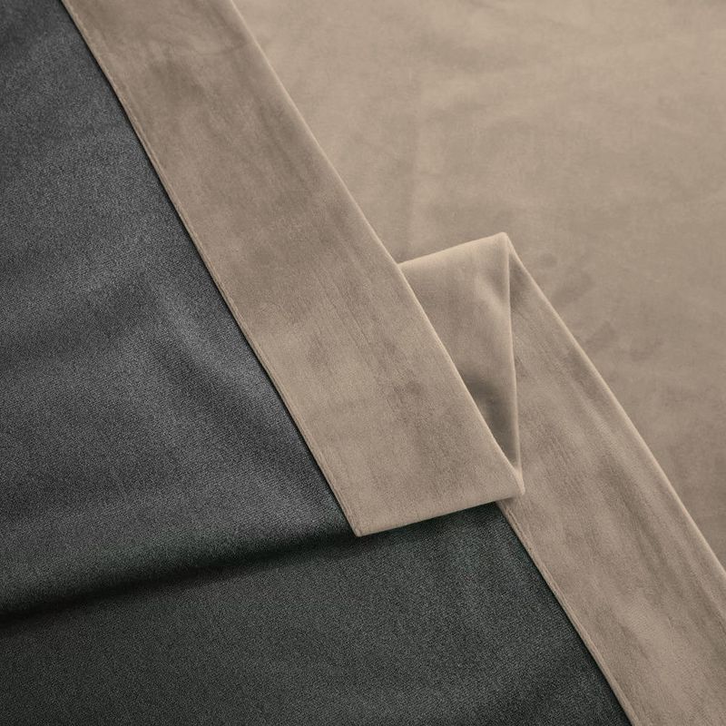Casa si Gradina - Textile si covoare - Perdele si draperii - Draperii - Set draperie din catifea blackout cu inele negre, Madison, 200x240 cm, densitate 700 g ml, Beaver, 2 buc - Infinity.ro