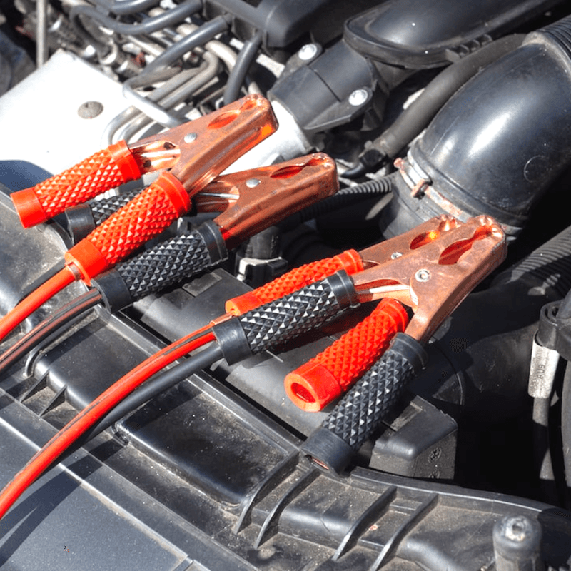 Auto si Moto - Electrice auto - Baterii auto - Set clesti baterie, tip aligator, rosu, negru, 15 cm, cu 2 cleme fixare,4 manere izolate 500 A, 12-24 V - Infinity.ro