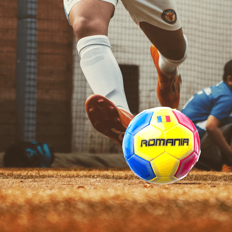 Jucarii, Copii si Bebe - Jucarii si jocuri - Jucarii & jocuri educative - Jucarii interactive - Minge fotbal, tricolor, diametru 25 cm, pentru amatori si profesionisti, durabilitate mare - Infinity.ro