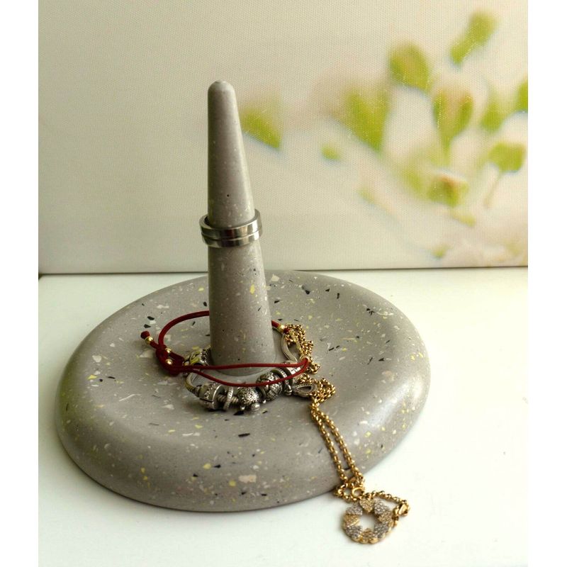 Casa si Gradina - Decoratiuni - Obiecte decorative - Accesorii decorative - Suport rola servetele/ Suport bijuterii - terrazzo gri - Infinity.ro