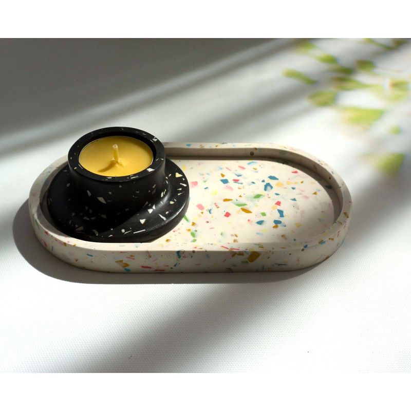 Casa si Gradina - Bucatarie si vesela - Ustensile bucatarie - Tavi servire - Suport oval Terrazzo alb - Infinity.ro