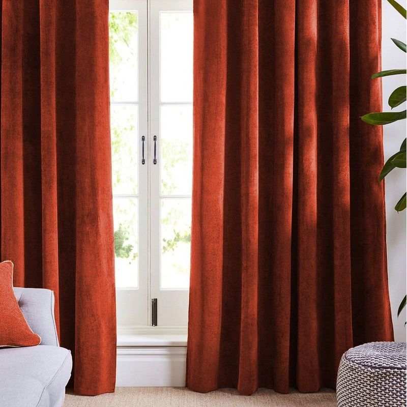 Casa si Gradina - Textile si covoare - Perdele si draperii - Draperii - Set draperii din catifea cu rejansa transparenta cu ate pentru galerie, Madison, 250x270 cm, densitate 700 g/ml, Spice orange, 2 buc - Infinity.ro