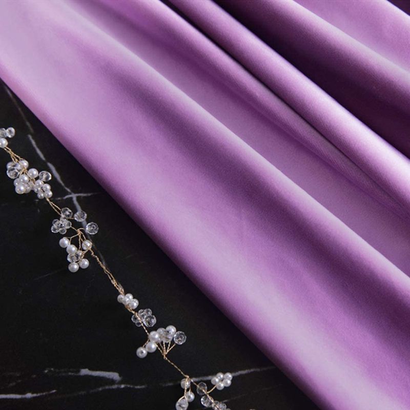 Casa si Gradina - Textile si covoare - Perdele si draperii - Draperii - Draperie din catifea cu rejansa transparenta cu ate pentru galerie, Madison, 150x220 cm, densitate 700 g/ml, Violet, 1 buc - Infinity.ro
