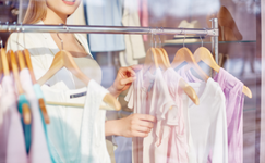 Fashion - Pentru femei - Bluze si tricouri - Marketplace online - Infinity.ro